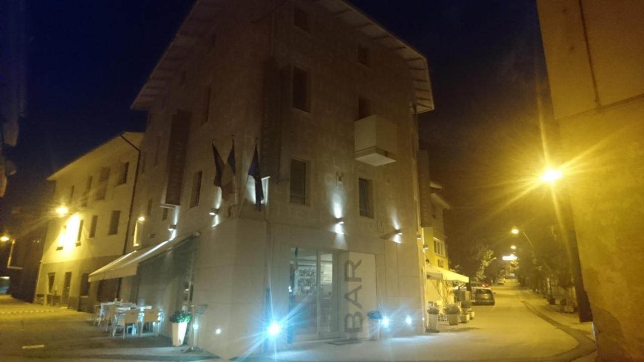 Hotel Cumili Capo di Ponte Екстер'єр фото