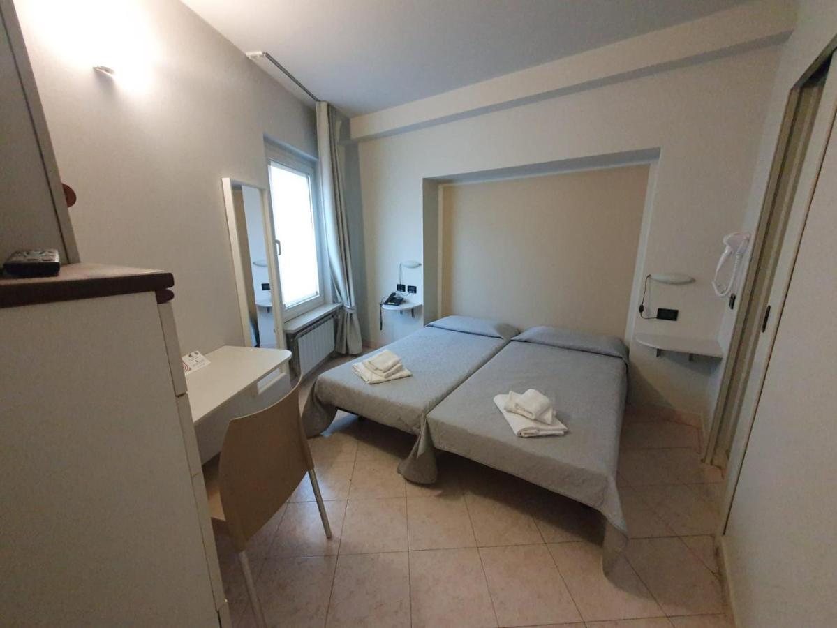 Hotel Cumili Capo di Ponte Екстер'єр фото