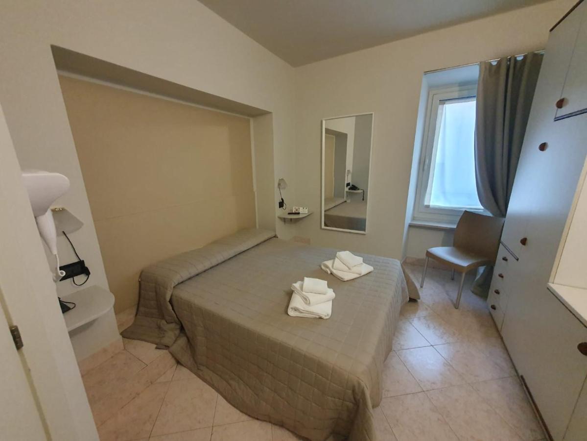 Hotel Cumili Capo di Ponte Екстер'єр фото